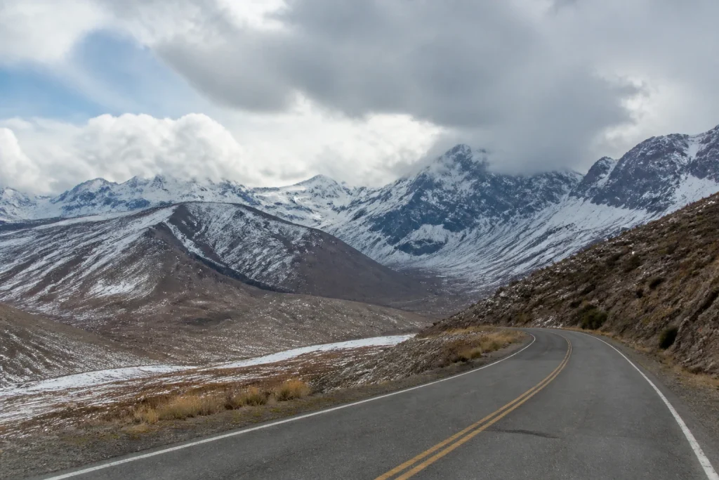 Ruta Nacional 7 through rugged high Andean terrain near Uspallata