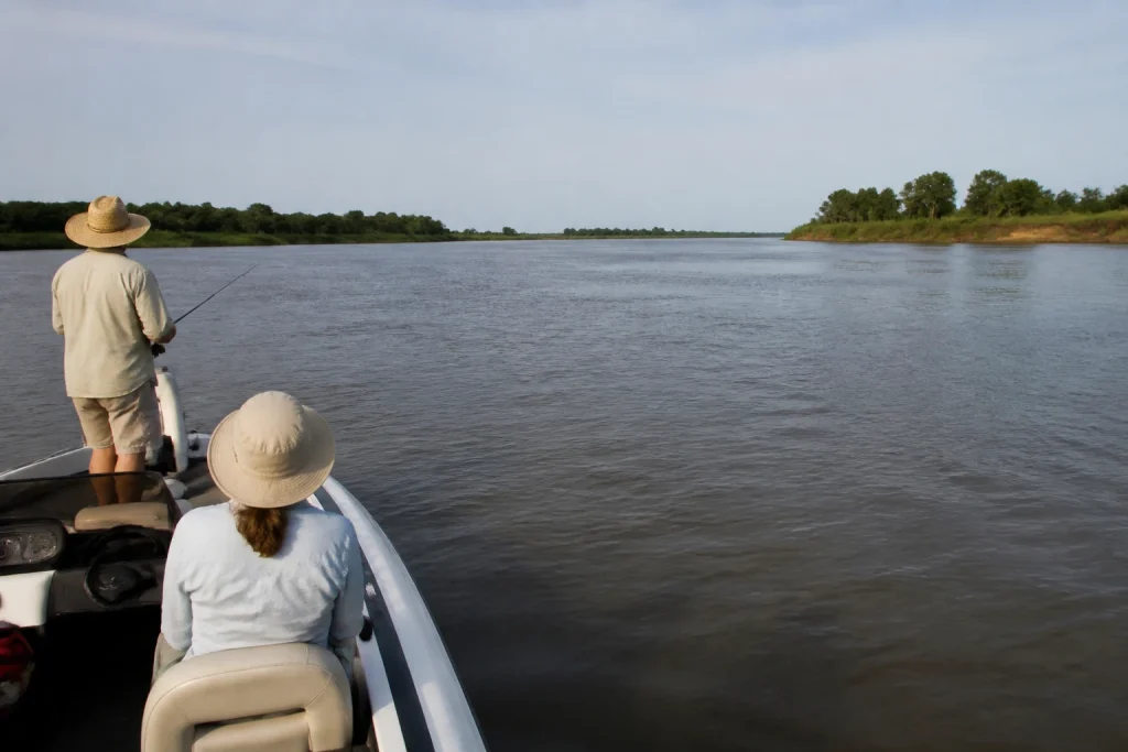 Sport fishing boat on the Paraná River near La Paz, Entre Ríos