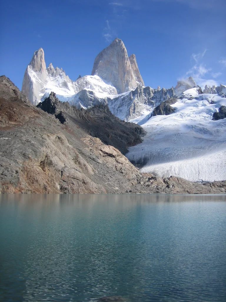 Laguna de los Tres hiking landscape near El Chaltén in Los Glaciares National Park.