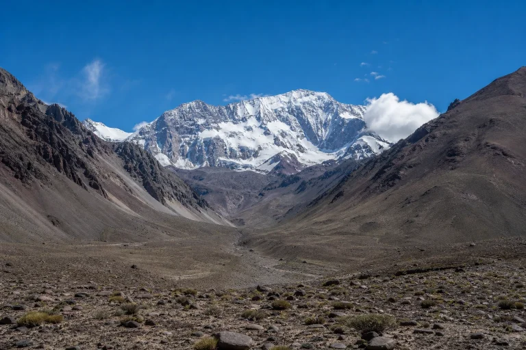 The Andes Neighborhoods Guide