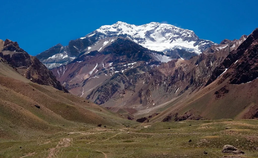 The Andes Spring Travel Guide