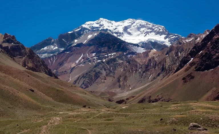 The Andes Spring Travel Guide